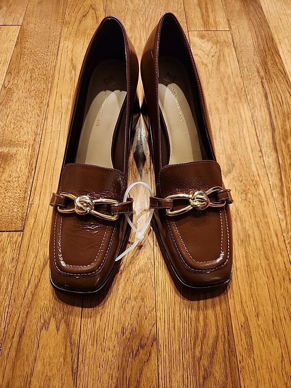 ANTONIO MELANI Brown Patent Leather Loafers with Gold Chain Size 10
